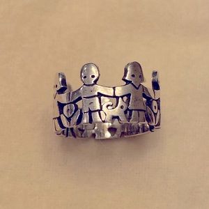James Avery silver children holding hands ring size 5.5